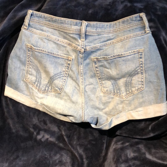 Jean shorts - Picture 2 of 3